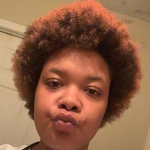 Meet your Posher, Jamya